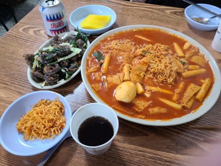  성남 금광동 떡 라사 떡볶이 순대볶음 맛집 : 그랑나랑