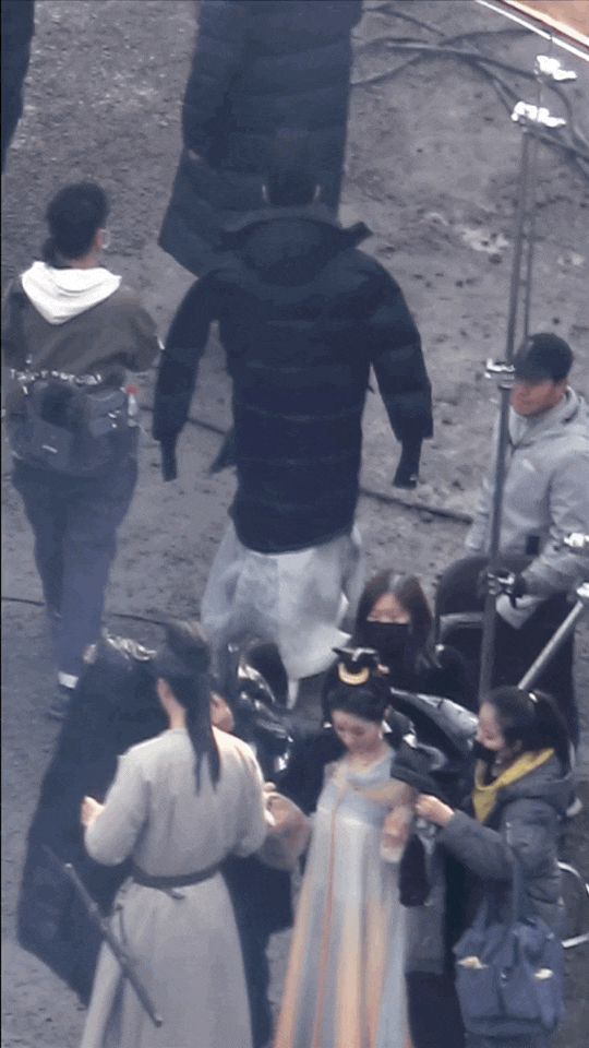  왕이보 중드 풍기낙양 !!!!!哎!!!ccc백리홍의百里红毅这个男的，太特么迷人了!!!!!!