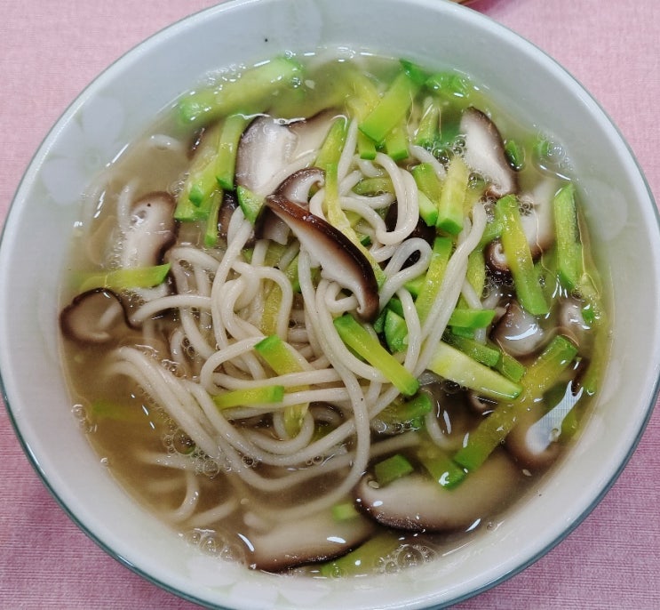  비건칼국수, 생면으로 끓이기