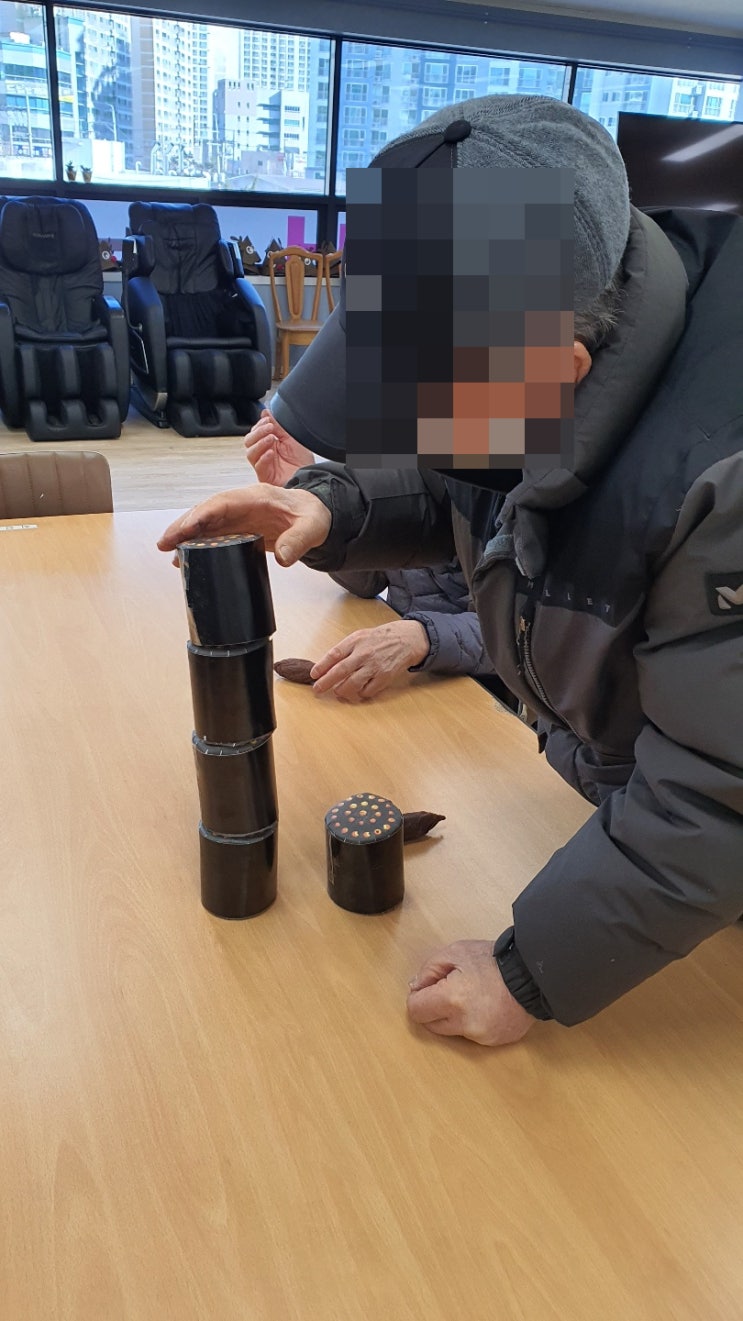  [달서구주간보호센터] 연탄만들기_송현동/죽전/성서/화원/화원읍/대곡동/월성동/상인동/본리동/용산동/두류동/본동/성당동/이곡동/대명동/진천동/도원동/장기동/감삼동/대구/주간보호센터