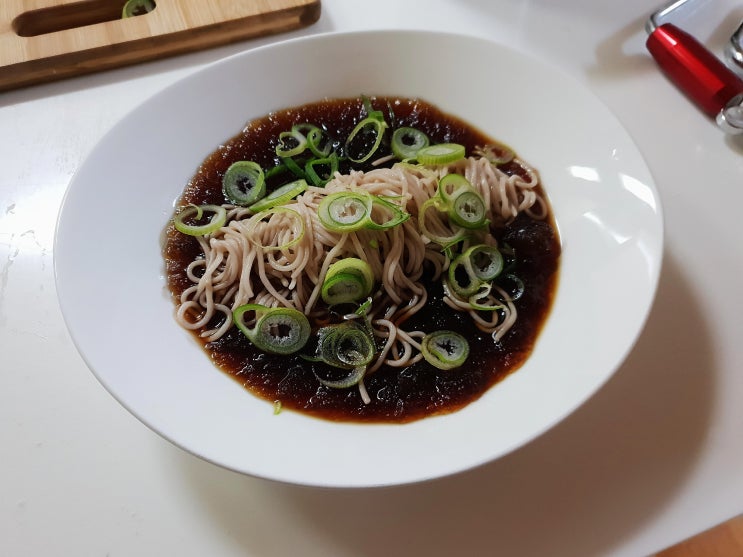  "메밀소바" 레시피, 메밀면 뽑기와 살얼음 자루다시 소스 만들기