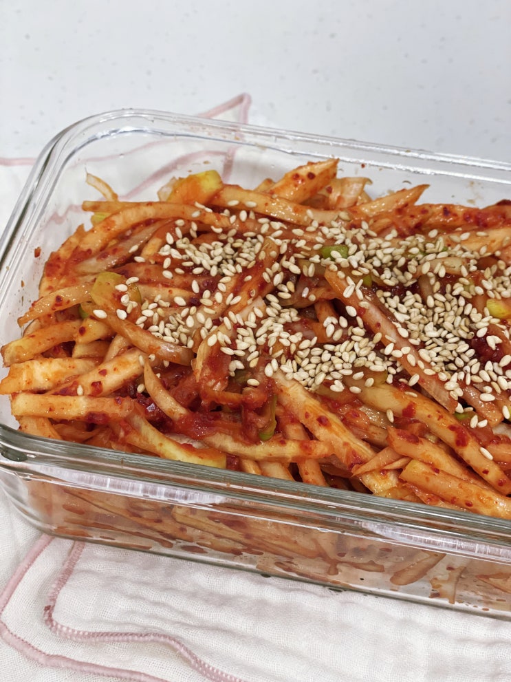  농산물마루 제주도콜라비 콜라비무생채 만드는법