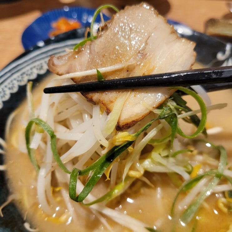  인천논현라멘 홍대구루메 평일점심할인 6,900원(라멘+오니기리)