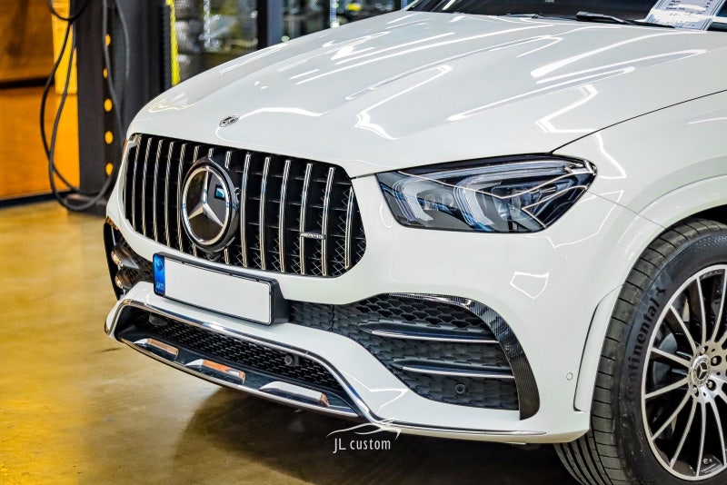 하남 초이로 / AMG 커스텀 핸들, 레드 안전벨트, 실내 풀 카본 트림 커스텀  / 벤츠 / GLE-클래스