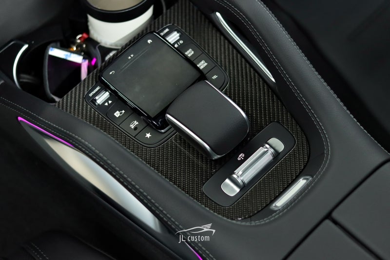 하남 초이로 / AMG 커스텀 핸들, 레드 안전벨트, 실내 풀 카본 트림 커스텀  / 벤츠 / GLE-클래스
