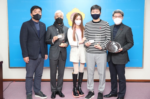 김황국 의원, 박경훈 대한<b>축구협회 전무이사</b>, 유승민... 