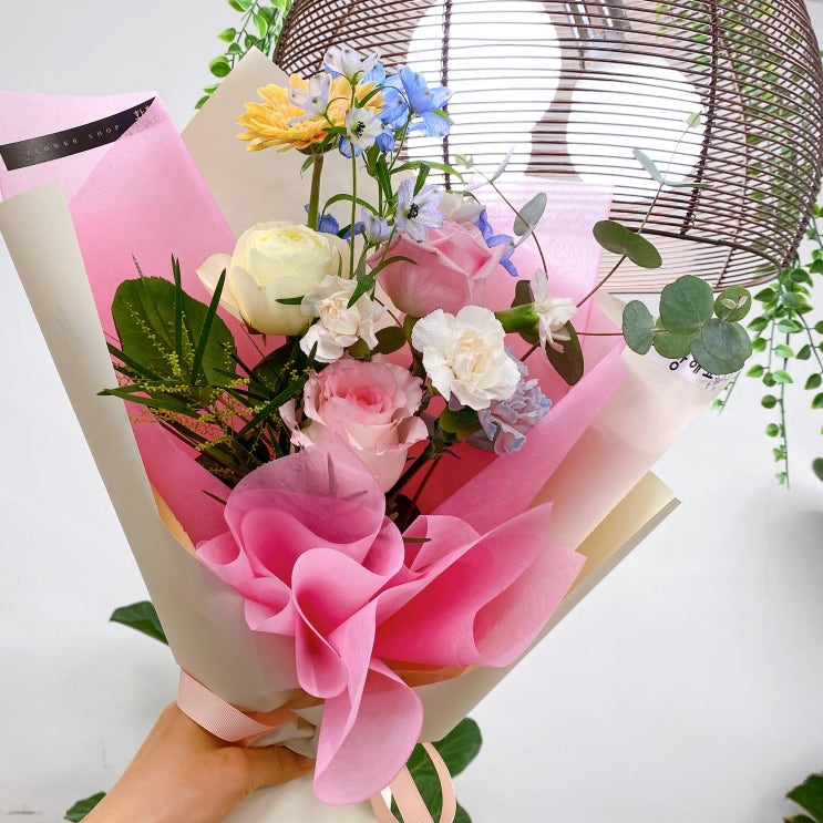  첨단꽃집 화사에서 예쁜 꽃다발 선물 엄마드린 이야기