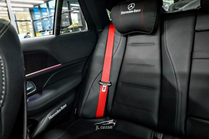 하남 초이로 / AMG 커스텀 핸들, 레드 안전벨트, 실내 풀 카본 트림 커스텀  / 벤츠 / GLE-클래스