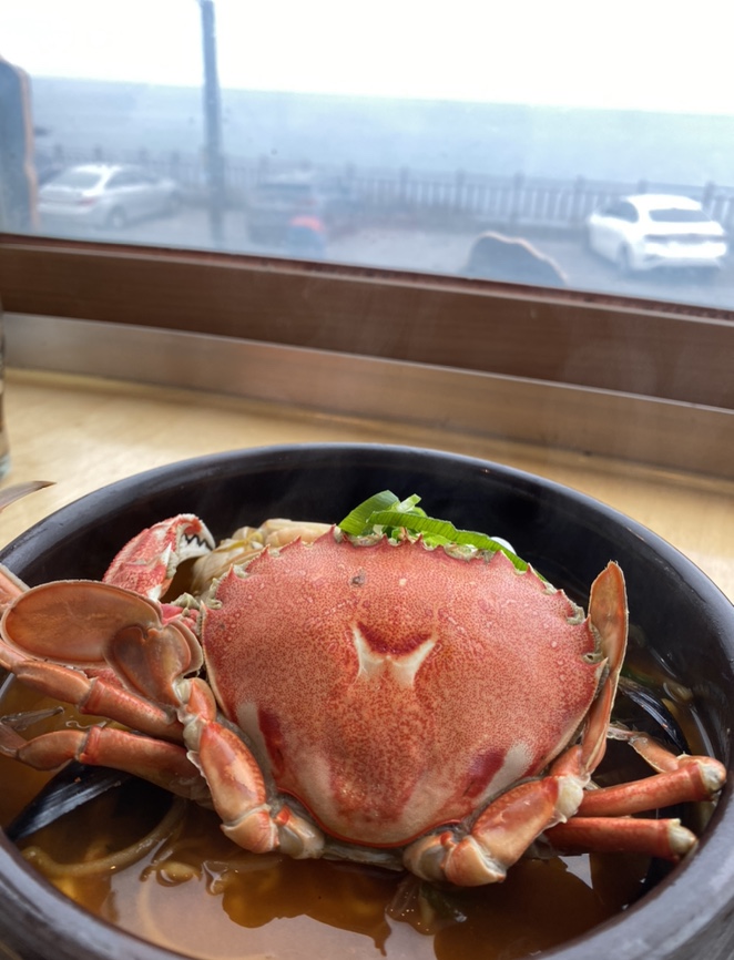  제주 조각가 해물라면 바다보는날 애월해안도로점