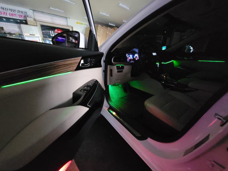 대구 달서구 / 엠비언트 / DMX 비노출 매립형 아크릴 엠비언트 / 기아 / K7