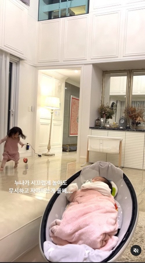'선우은숙 며느리' 최선정, 으리으리 대저택…럭셔리 육아 중