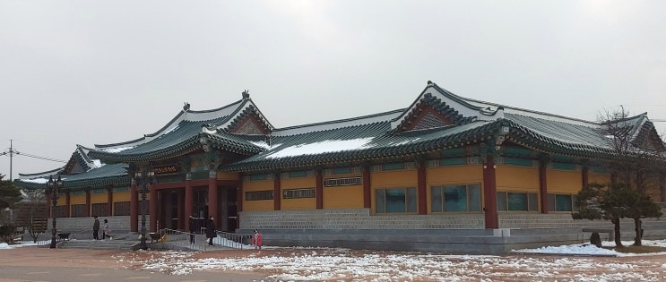강원도 강릉여행 (강릉시립박물관 : 오죽헌 경내에 위치한 영동지방의 역사 유물 전시관) 강원도 강릉여행 (강릉시립박물관 : 오죽헌 경내에 위치한 영동지방의 역사 유물 전시관)