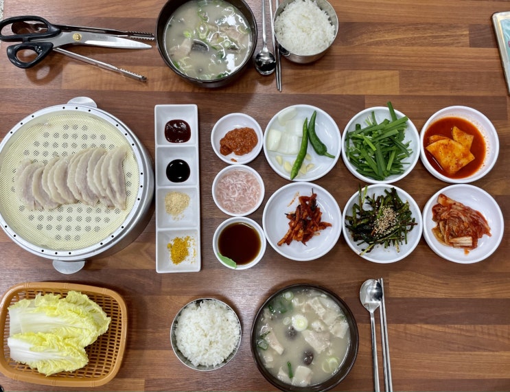 부산 국밥 맛집 로타리국밥 입에서 사르르 녹는 서면 수육 맛집 부산 국밥 맛집 로타리국밥 입에서 사르르 녹는 서면 수육 맛집