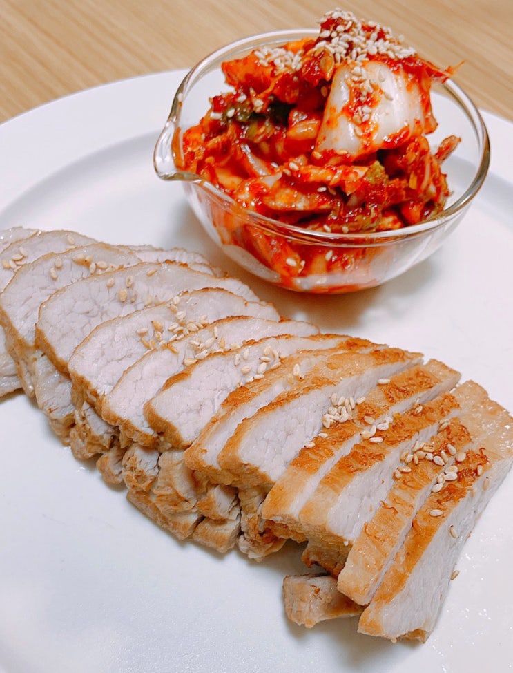  보쌈 삶는 법:돼지 수육 삶는 시간:막걸리 수육 보쌈:오뚜기 바로 무쳐먹는 겉절이 양념