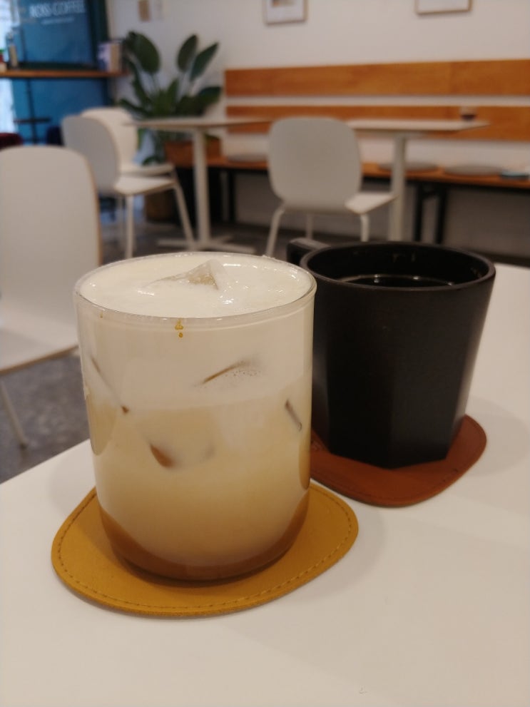  합정카페 로스커피