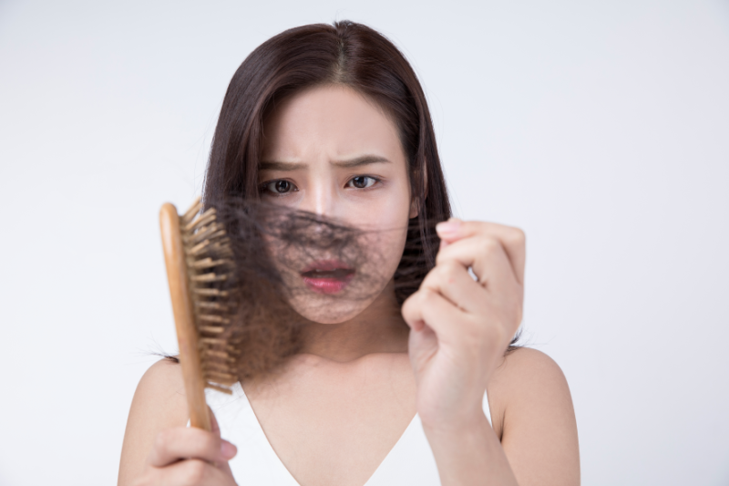 머리카락 꿈해몽 머리카락 빠지는꿈 뽑히는꿈 자르는꿈 머리꿈해몽 풀이