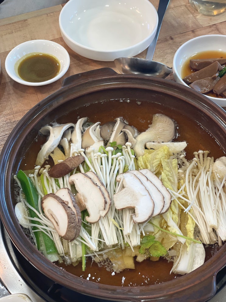  양양 송이버섯마을 - 설해원 근처 송이샤브샤브 맛집 아기랑 아침겸 점심 후기 (아기의자 있음)
