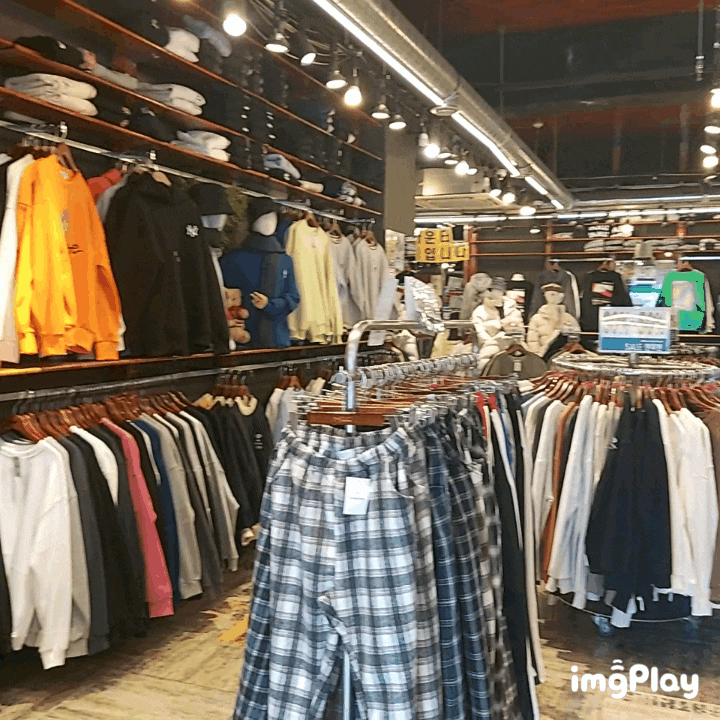  안산옷가게 가성비 옷부터 패션템까지 득템 가능한 엠플레이그라운드 안산점