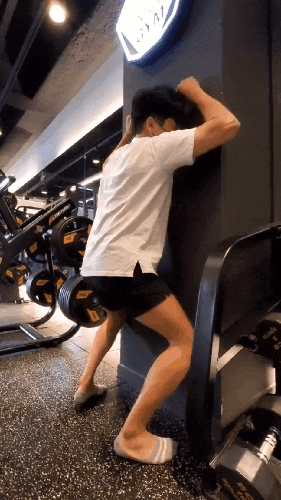  [부산pt 부경대pt 유니크짐]굽은등 가진 사람들이 해야되는 하체운동!! 부경대피티 부산피티
