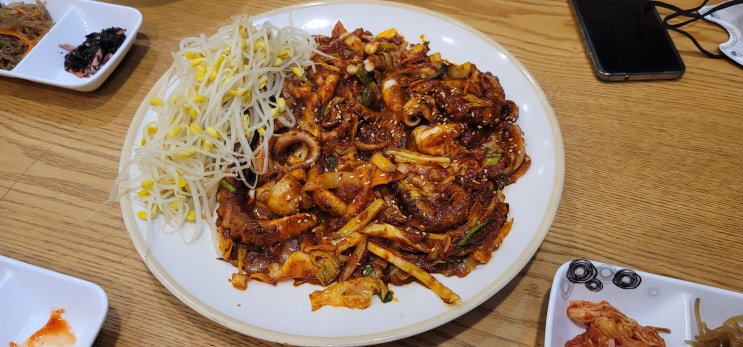  서울역 맛집 콩지낙지에서 낙지볶음 남대문로 한식당