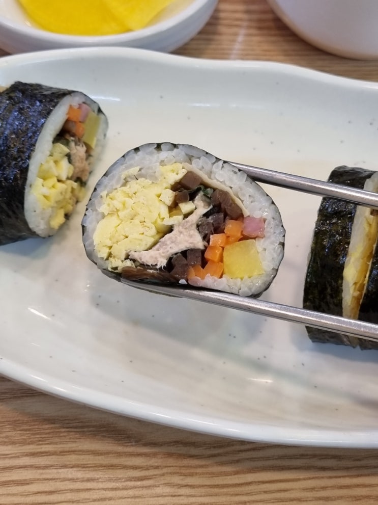  간석오거리역 2번 출구 김밥집 맛깔김밥에서 점심 해결! 맛깔김밥 메뉴