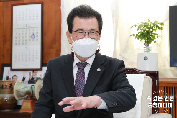  [충청미디어] 이시종 충북지사 "지방자치법 개정·국회 양원제 개헌 건의"