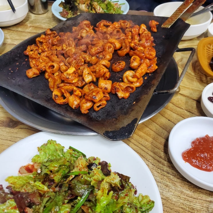  오래된 내공이 느껴지는 범일동 조방숯불곱창