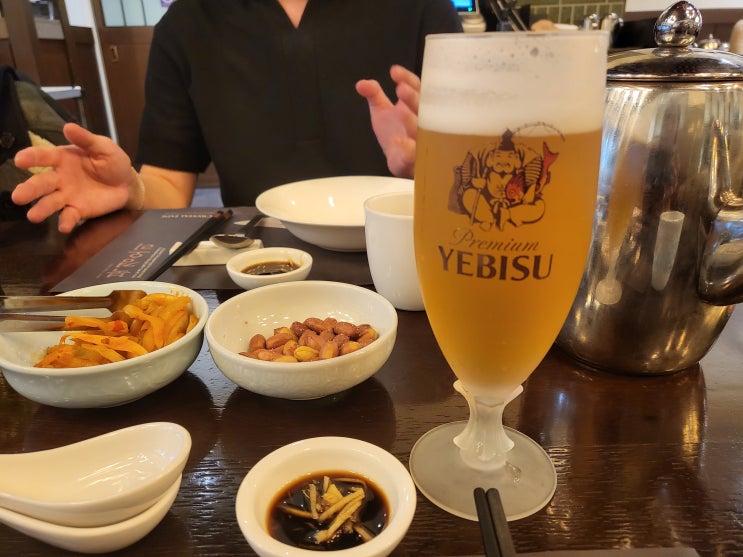  멋지고 매력적인 사람들 속에서 나를 찾는 법