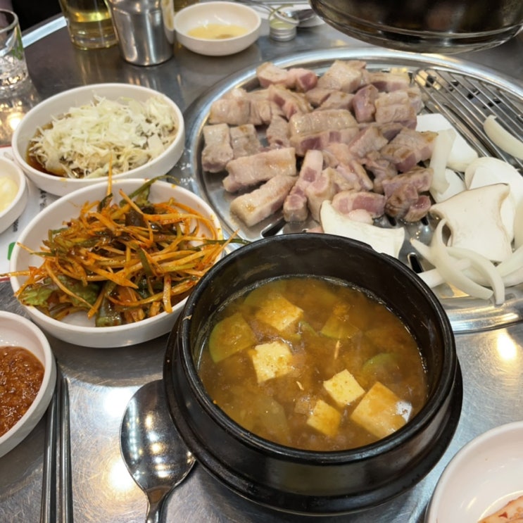 홍대 맛집 고기집 홍익 숯불갈비 소금구이