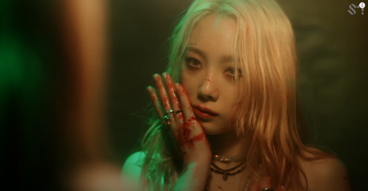  태연 - 'Can't Control Myself' [MV/가사/뮤비/감상 포인트]