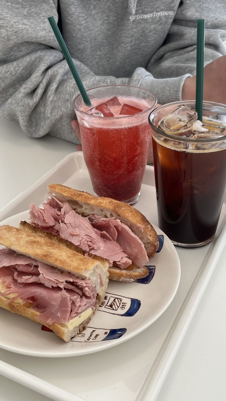  대전 어반멜로우 = 대전 잠봉뵈르 맛집입니다 무조건 드세요ㅠㅠ