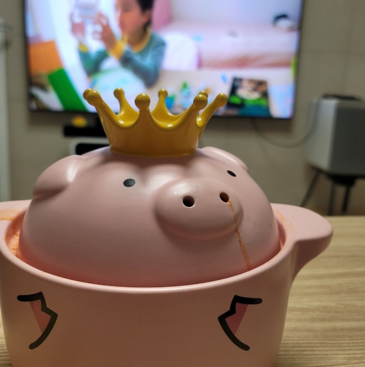  캐릭터냄비, 핑크돼지뚝빼기 - 아빠돼지 1,600ml
