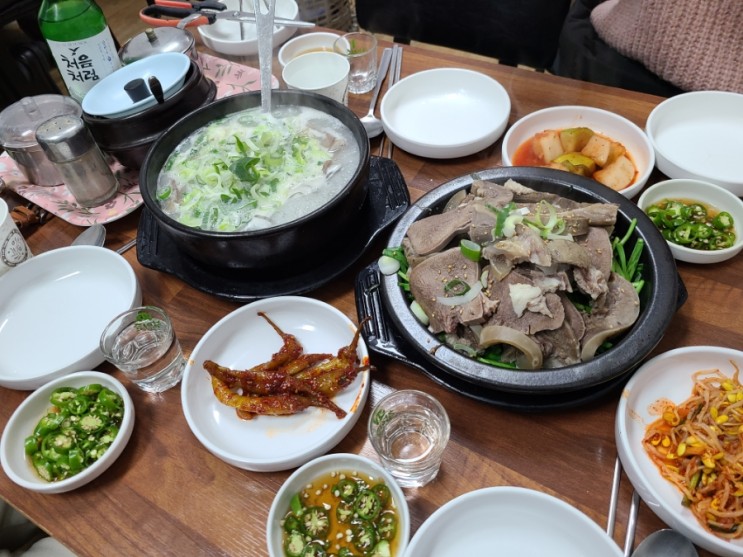 성남 모란시장 식객 허영만의 백반기행 소머리국밥 맛집 : 장터식당