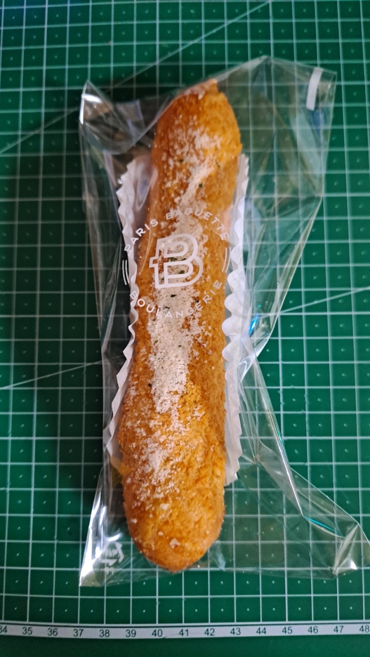  [리뷰] 치즈향과 감자맛이 어우러지는 파리바게뜨 치즈감자봉