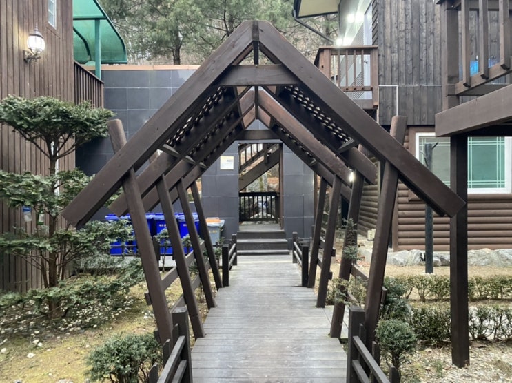  홍천 알투스펜션, 비발디파크 근처 펜션(숙소), 2-4인 레몬방, 복층 실내바베큐