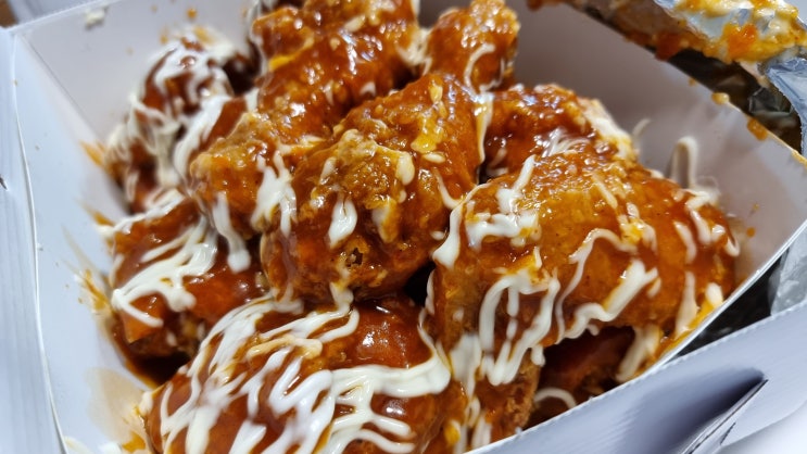  처갓집 슈프림양념치킨 야식 후기 (가장 맛있는 부위 공유)
