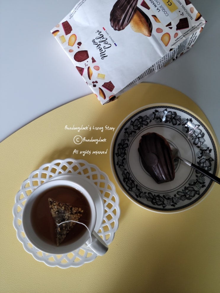  [홈카페] 메종콜리브리(maison Colibri) 초콜릿 마들렌과 홈카페 / 김나영의 파리 최애픽으로 유명한 디저트