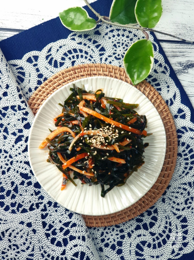  다시마채무침 해초 초무침요리 마른건다시마채 일주일밑반찬만들기