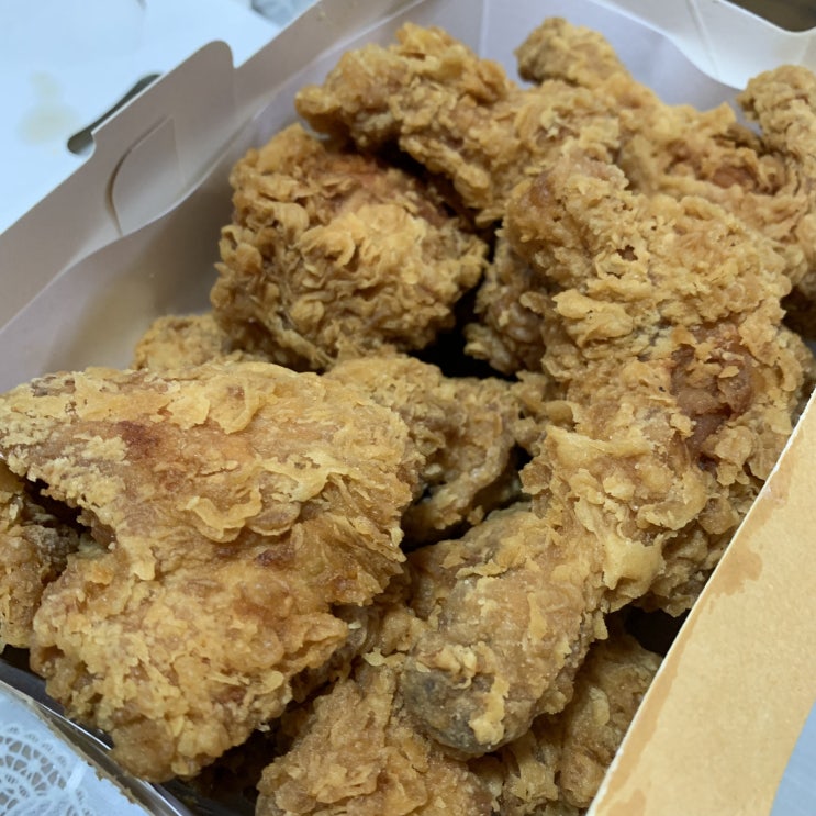 <BHC 치킨> BHC치킨 대전중리점 후라이드 치킨 리뷰 <BHC 치킨> BHC치킨 대전중리점 후라이드 치킨 리뷰