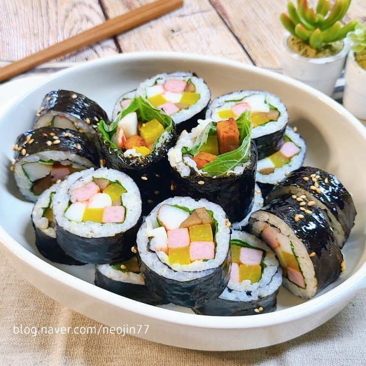 김밥 만들기 엄마손맛 더한 집김밥 꼭꼭 뭉친 맛의 비결은 바로 밥양념