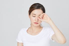  왼쪽 오른쪽 한쪽 눈밑 떨림 현상 원인 : 눈밑 떨림에 좋은 음식