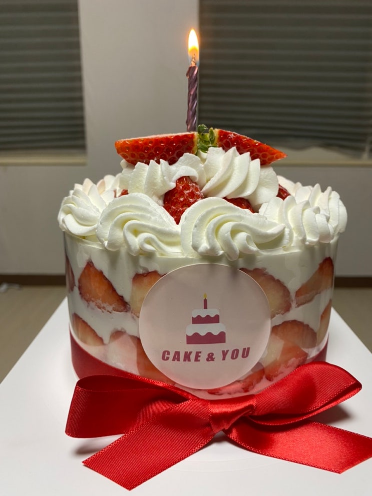평택레터링케이크 기념일에 최고! 케이크앤유 딸기폭탄케이크