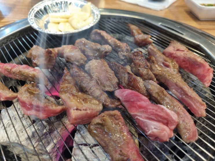  안양 만안구 소갈비살 맛집  '황금국수 석수본점' 후기