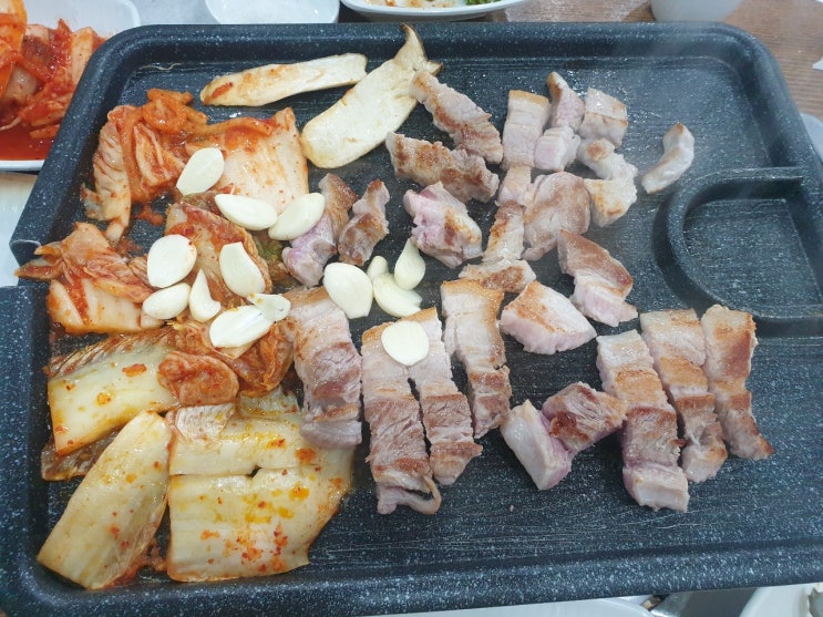  생삼겹이 맛있던 은평구 한옥마을 한옥집