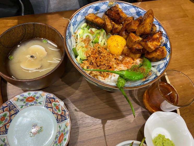  청주 시내 성안길 맛집 너굴식당