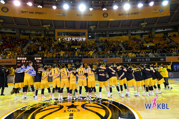 [WKBL] '역대 최소경기' 24경기만에 <b>정규리그 우승</b>을... 