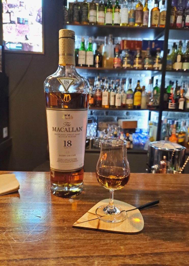  Macallan Sherry Oak Cask 18 Years Old, 맥캘란 쉐리오크 캐스크 18년