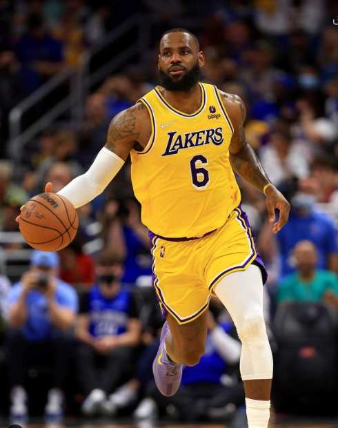 NBA <b>올스타</b> 팬투표 1위 르브론 <b>제임스</b>