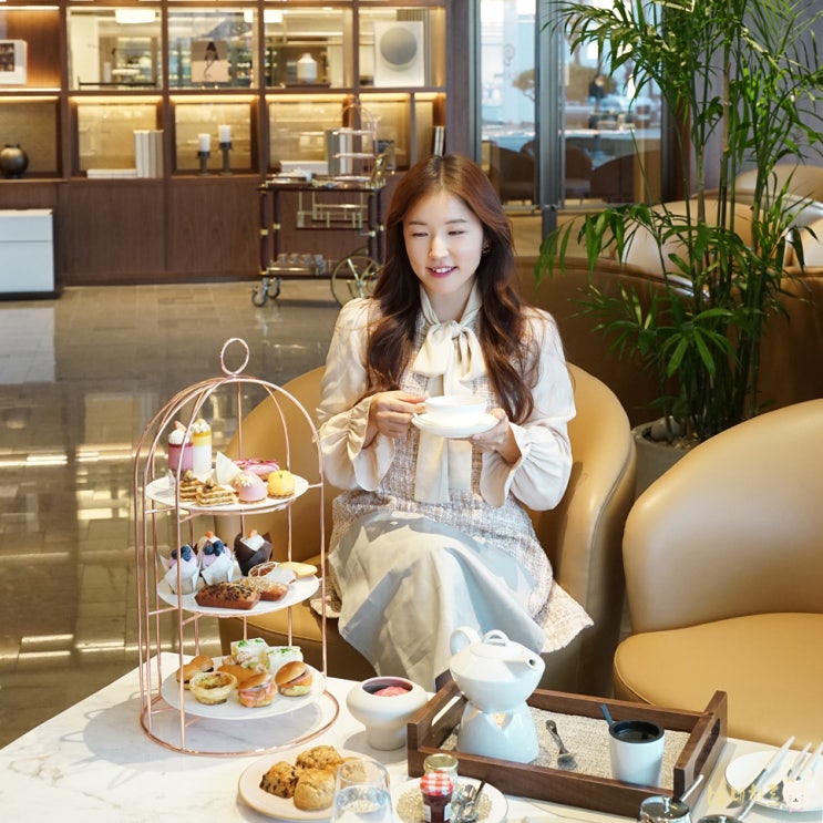 앰배서더 서울 풀만 호텔 애프터눈티세트 더 라운지 앤 바 앰배서더 서울 풀만 호텔 애프터눈티세트 더 라운지 앤 바
