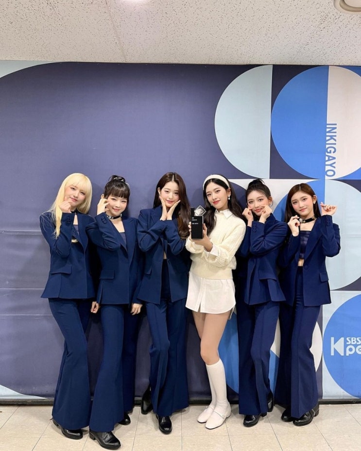 데뷔 1개월 아이브(안유진,장원영,가을,레이,리즈,이서), '일레븐' 음악 방송 최다 1위 데뷔 1개월 아이브(안유진,장원영,가을,레이,리즈,이서), '일레븐' 음악 방송 최다 1위